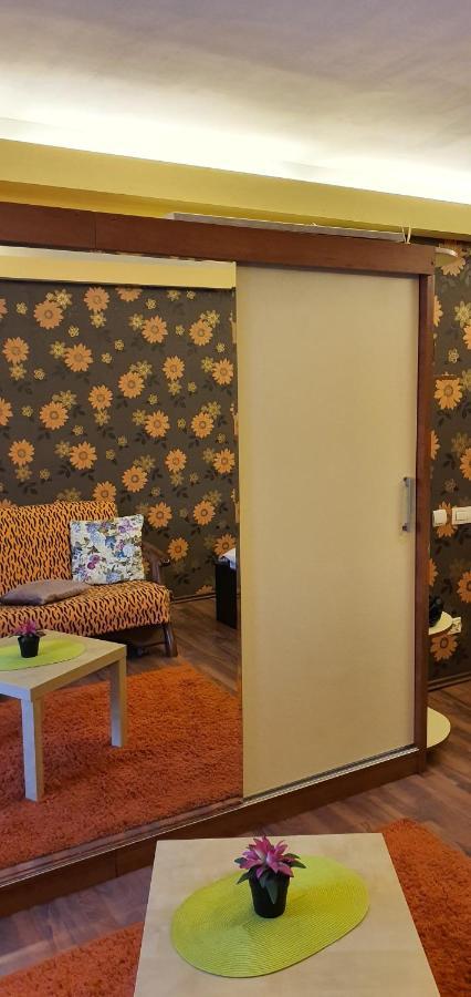 My House - Ultracentral Romana Square Near Old Town Bucarest Extérieur photo