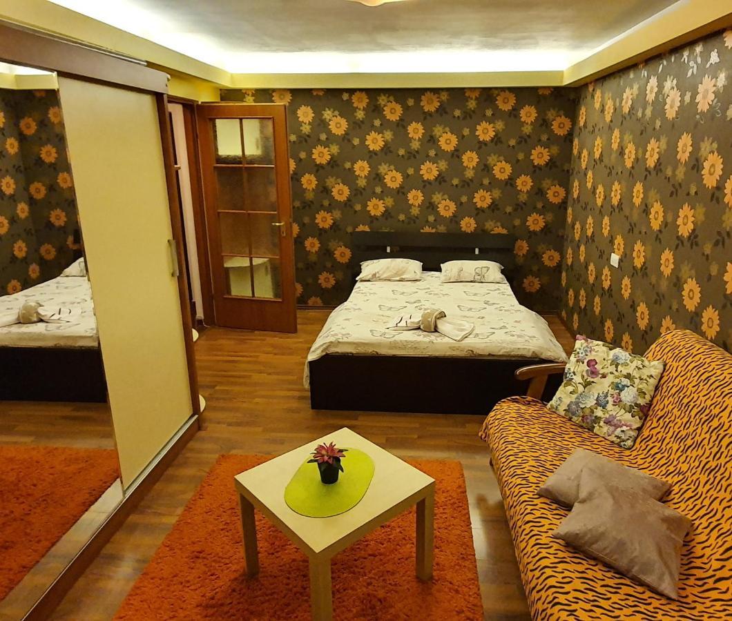 My House - Ultracentral Romana Square Near Old Town Bucarest Extérieur photo